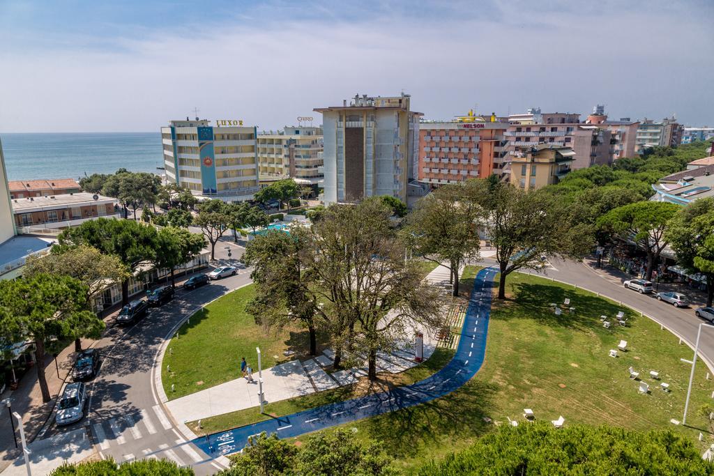 Hotel Alla Rotonda Lido di Jesolo Eksteriør bilde